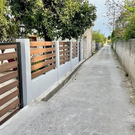 Niki * Volos